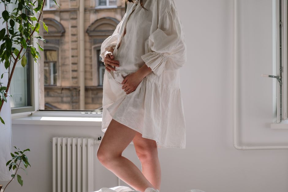 What Everyday Dresses Are Comfortable for Older Women?